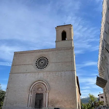 Isabel Apartman LʼAquila